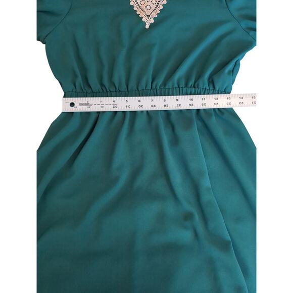 Lace Long Sleeve V Neck Short Dress Elastic Waist Swing A-Line Dress - Picture 5 of 9